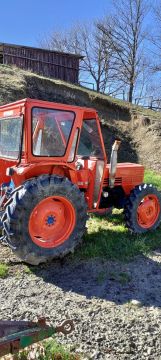 Na prodej: stejný traktor