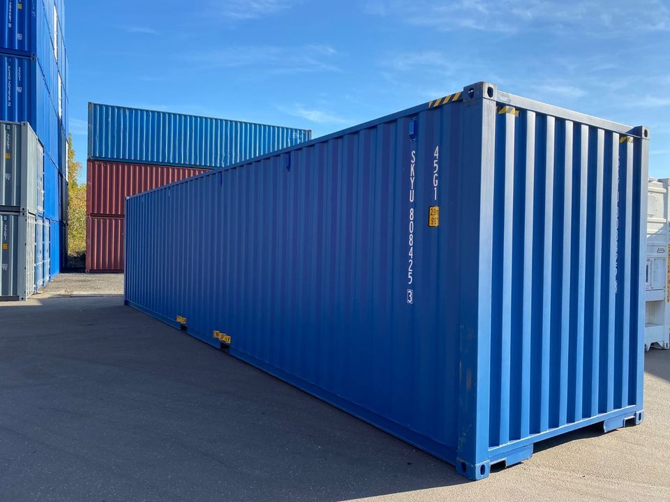 20-foot and 40-foot maritime containers (2450.00 € / 1 kg)