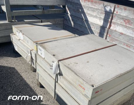 Prvky Doka Alu-Framax 0,90 m &ndash; Ploch&eacute;. Pevn&eacute;. Praktick&eacute;. (10111M)