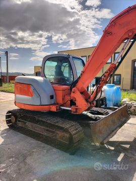 Vendesi miniescavatore Fiat Kobelco E80
