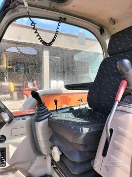 Vendesi miniescavatore Fiat Kobelco E80
