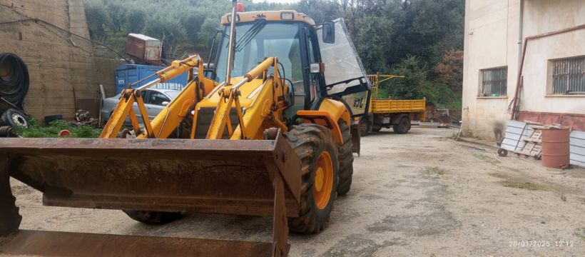 JCB Terna 