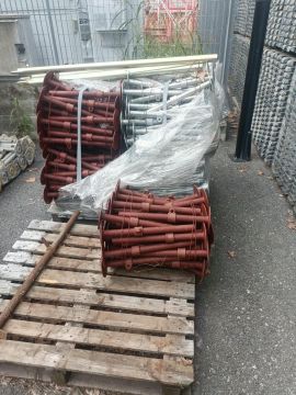 セタ足場