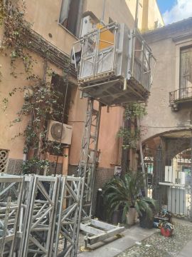 ELECTROELSA PM-M10 LIFTING PLATFORM FOR PEOPLE OR GOODS, CAPACITY 1,000 KG