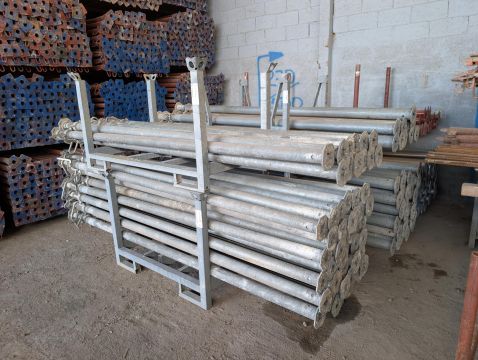 Used Doka high-load-capacity shoring posts, 5.50 m