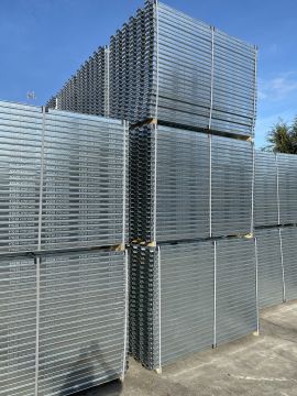 Schele galvanizate și vopsite (1 container de 1080 m2 disponibil imediat)